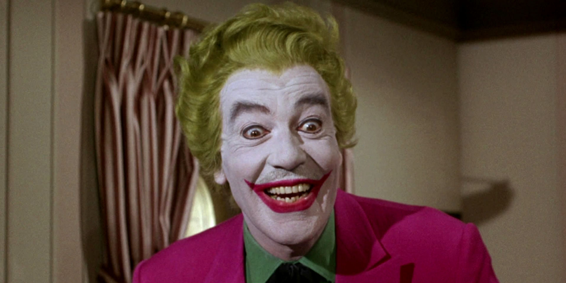 La strana storia dei baffi del Joker