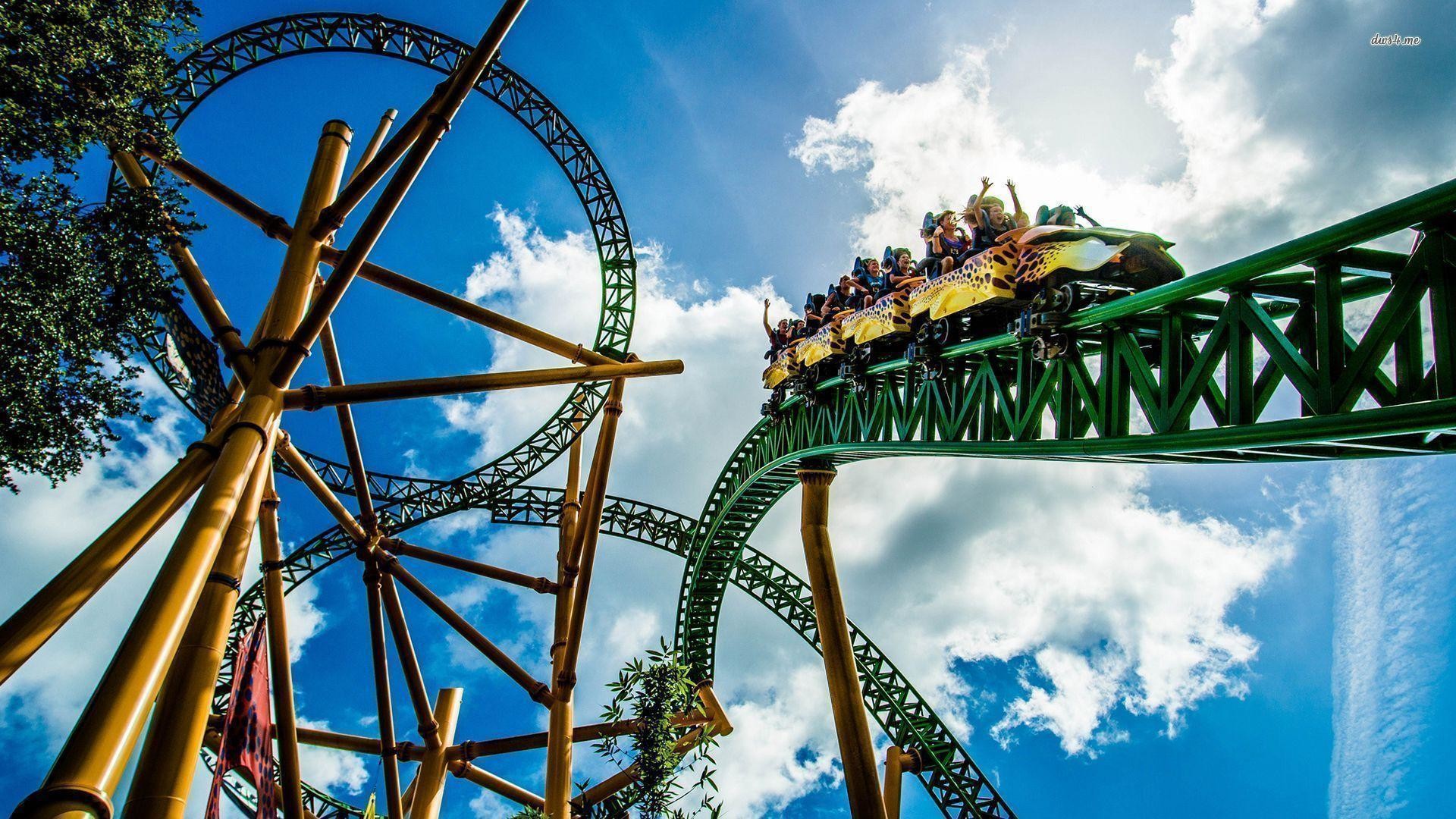 Roller Coaster: la leggenda oltre le Montagne russe!