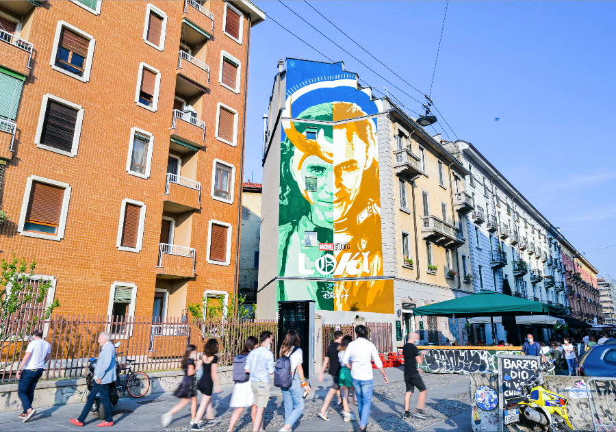 Loki: a Milano il murales di Lucamaleonte
