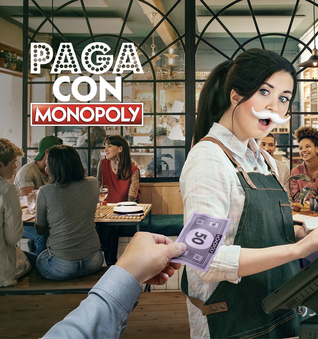A Milano si paga con i soldi del Monopoly