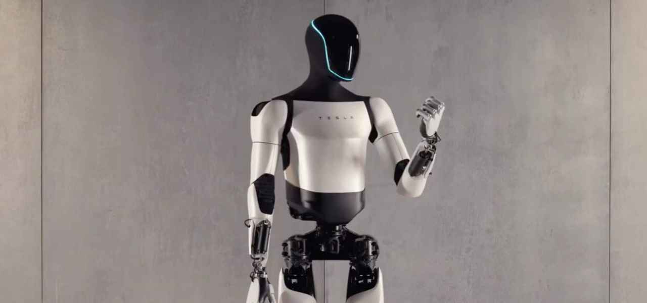Robot umanoide Tesla: la seconda generazione è sempre più simile a un umano