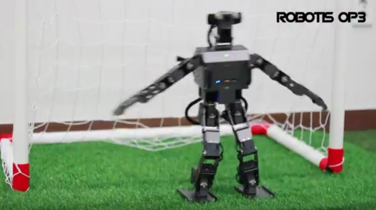 Intelligenza Artificiale insegna ai robot a giocare a calcio: i progressi di DeepMind